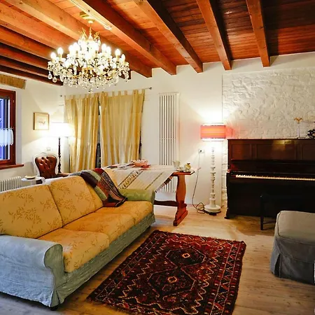 Holiday Da Sandruta Ivn031003 Syb Holiday home Cormons